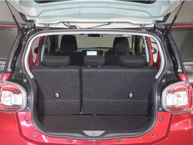 ブーン １．０　シルク　ＳＡＩＩ　ワンオーナー　禁煙車　Ｉストップ　キーフリー　スマートキー＆プッシュスタート　バックモニター　フルセグテレビ　横滑り防止機能　ＡＢＳ　メモリーナビ　ＬＥＤヘッドライト　ナビＴＶ　エアバッグ　盗難防止（18枚目）