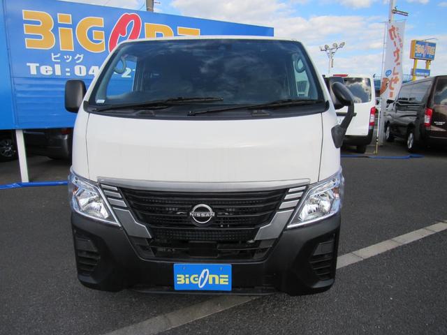 NV350キャラバンバン ロングDX リヤクーラー&リヤヒーター 両側スライドドア(15枚目)