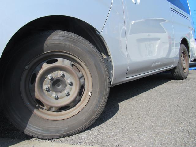 NV350キャラバンバン ロングプレミアムGX リヤクーラー&ヒーター インテリジェントキー 両側スライドドア 5ドア(18枚目)