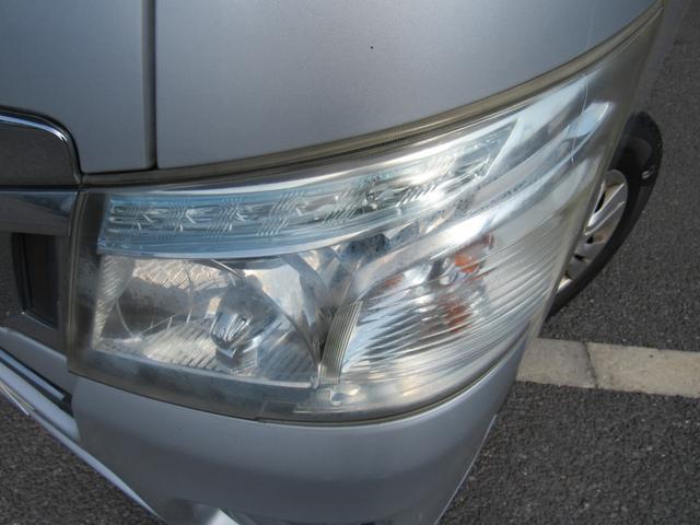 NV350キャラバンバン ロングライダープレミアムGXターボ 純正ナビ CD・DVD再生 Bluetooth フルセグTV リヤクーラー&ヒーター HIDヘッドライト ETC(18枚目)