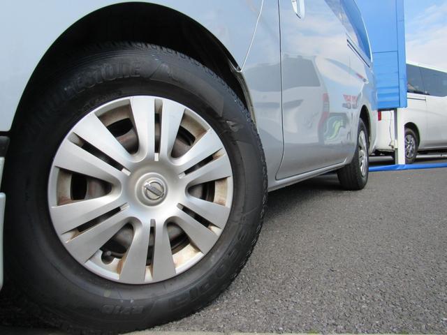 NV350キャラバンバン ロングライダープレミアムGXターボ 純正ナビ CD・DVD再生 Bluetooth フルセグTV リヤクーラー&ヒーター HIDヘッドライト ETC(20枚目)