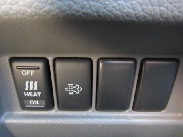 NV350キャラバンバン ロングライダープレミアムGXターボ 純正ナビ CD・DVD再生 Bluetooth フルセグTV リヤクーラー&ヒーター HIDヘッドライト ETC(26枚目)