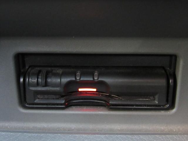 NV350キャラバンバン ロングライダープレミアムGXターボ 純正ナビ CD・DVD再生 Bluetooth フルセグTV リヤクーラー&ヒーター HIDヘッドライト ETC(27枚目)