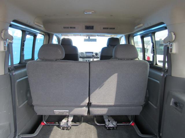 NV350キャラバンバン ロングライダープレミアムGXターボ 純正ナビ CD・DVD再生 Bluetooth フルセグTV リヤクーラー&ヒーター HIDヘッドライト ETC(46枚目)