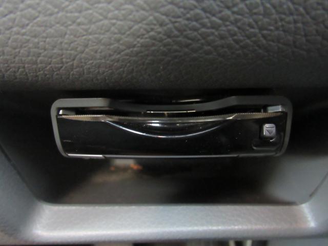 NV350キャラバンバン ロングライダープレミアムGX ナビ Bluetooth CD・DVD再生 ドライブレコーダー ETC バックカメラ リヤクーラー・ヒーター インテリジェントキー(26枚目)