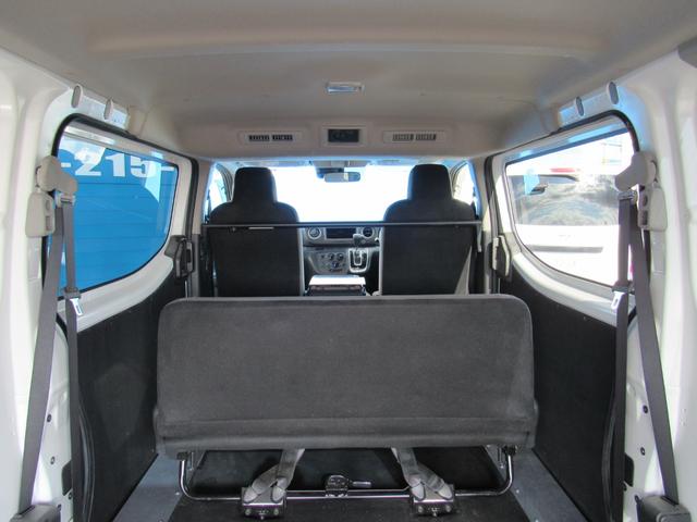 キャラバン ロングＤＸ　両側スライドドア　５ドア　リヤクーラー＆ヒーター（42枚目）