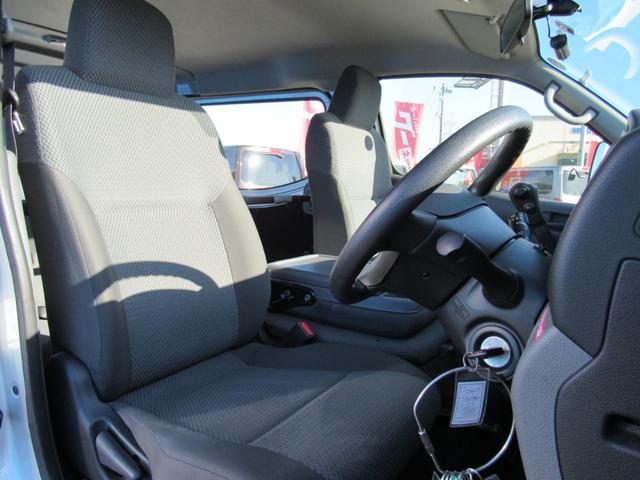 ＮＶ３５０キャラバンバン ロングＤＸ　ナビ　ＣＤ・ＤＶＤ再生　Ｂｌｕｅｔｏｏｔｈ　バックカメラ　ＥＴＣ　エマージェンシーブレーキ　ドライブレコーダー　両側スライドドア（18枚目）