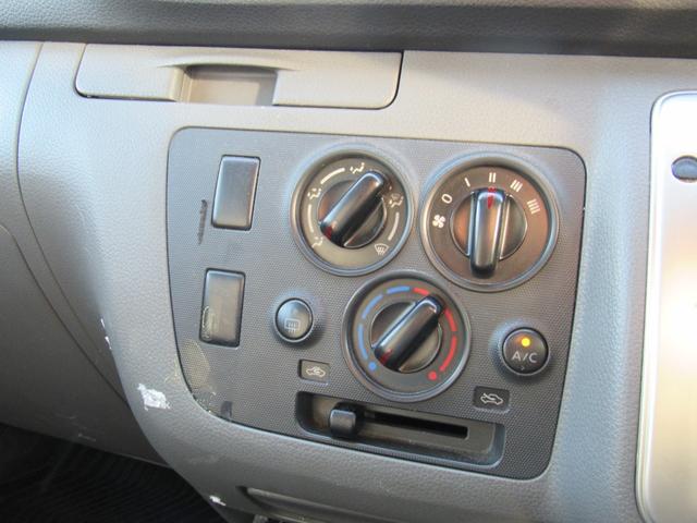 NV350キャラバンバン ロングDX 社外ナビ CD・DVD再生 前後ドライブレコーダー ETC 6人乗り 両側スライドドア(28枚目)