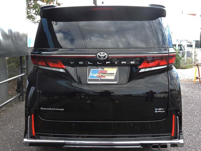 ヴェルファイアハイブリッド エグゼクティブラウンジ 4WD E-four・JBL・ムーンルーフ・モデリスタフルエアロ・モデリスタマフラー・ドラレコ前後付・純正19インチアルミ(8枚目)