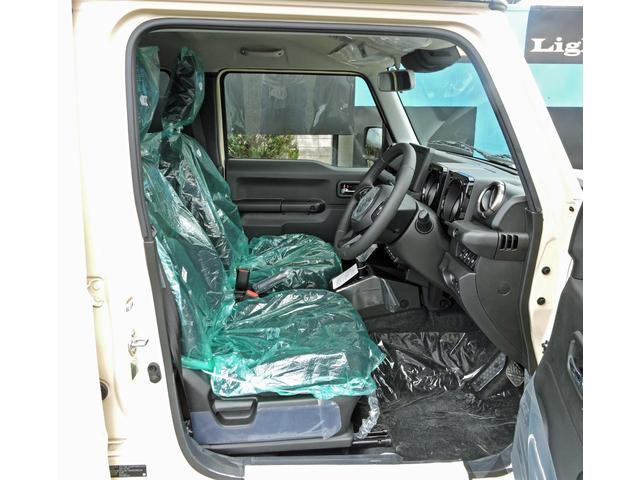 ジムニーノマド ＦＣ　４ＷＤ　登録済未使用車　セーフティサポート　フロアマット　バイザー　コーティング施工済み　２トーン（15枚目）