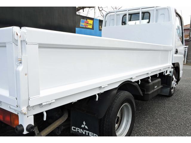 キャンターガッツ ロング全低床ＤＸ　５ＭＴ　載積１．５ｔ　ディーゼル　平ボディ　パワーウィンドウ（5枚目）