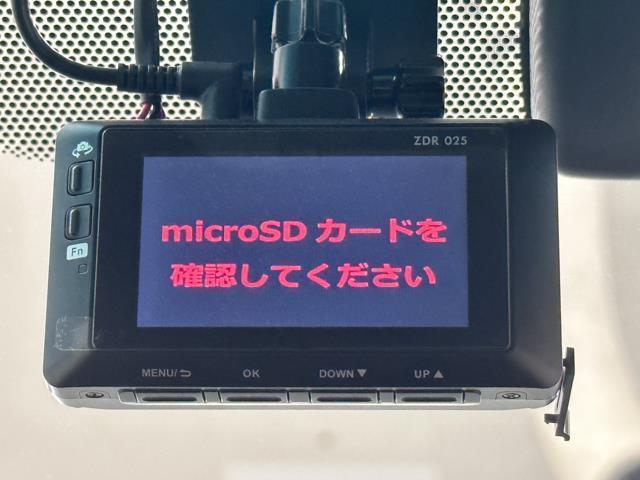 アルファード ２４０Ｓ　タイプゴールド　フルセグ地デジＴＶ　Ｂカメラ　オートクルーズ　ナビ＆ＴＶ　ＡＢＳ　ワンオーナー　アルミホイール　オートエアコン　フルフラット　ＥＴＣ車載器　ハーフレザーシート　スマートキー　ＤＶＤ　ドラレコ　キーレス（8枚目）