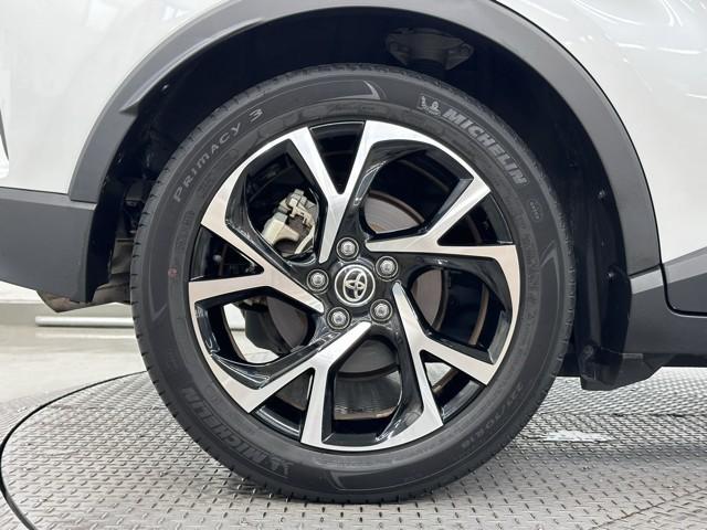 Ｃ－ＨＲ Ｇ　ドライブレコーダー付　衝突軽減　ＥＳＣ　キーレスエントリー　Ｉストップ　ＬＥＤライト　Ｂカメ　盗難防止システム　ワンオ－ナ－　半革シート　オートクルーズコントロール　整備記録簿　スマートキー　ナビ付（19枚目）