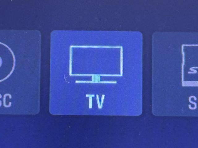 ハイエースバン ロングスーパーＧＬ　リアカメラ　ＳＲＳ　Ｗエアコン　横滑り防止装置付　盗難防止機能　キーレス　スマートエントリー　ＤＶＤ視聴可　アルミホイール　エアコン　パワステ　ナビＴＶ　ドライブレコーダ　ＥＴＣ　ＡＢＳ　メモリーナビ（8枚目）