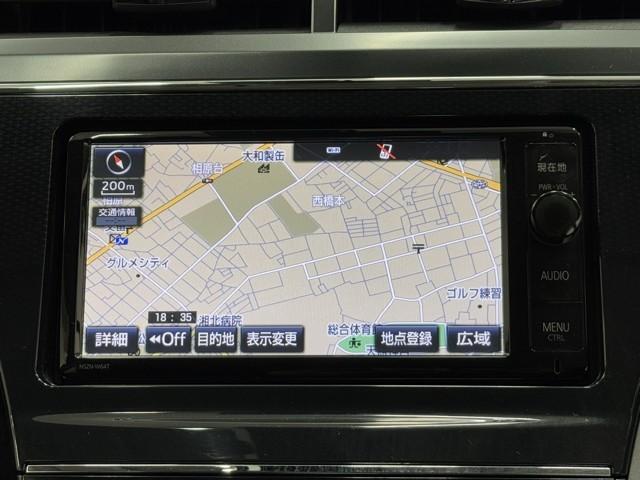 プリウスアルファ G TSS Bモニタ 電動シート 盗難防止装置 AUX エアバッグ ABS 地デジTV Aストップ オートクルーズコントロール ETC付 Wエアバック TVナビ DVD再生機能 キーフリーキー AW(5枚目)