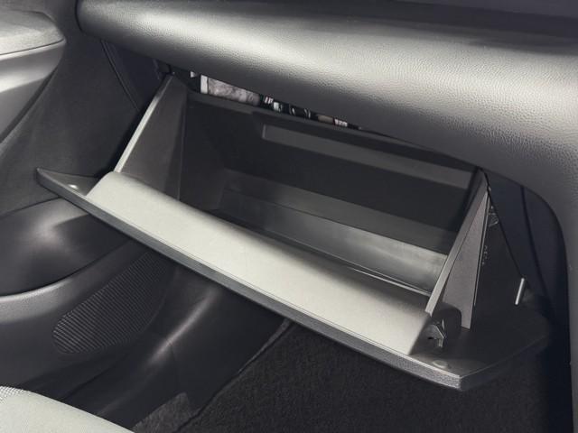 ヤリスクロス Ｇ　ＥＴＣ装備　リヤカメラ　スマートエントリー　イモビライザー　オートエアコン　アルミホイール　キーレス　パワーウィンドウ　クルコン　ＡＢＳ　ドライブレコーダー　エアバッグ　パワーステアリング（9枚目）