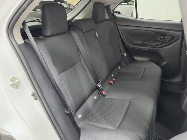 ヤリスクロス Ｇ　ＥＴＣ装備　リヤカメラ　スマートエントリー　イモビライザー　オートエアコン　アルミホイール　キーレス　パワーウィンドウ　クルコン　ＡＢＳ　ドライブレコーダー　エアバッグ　パワーステアリング（16枚目）