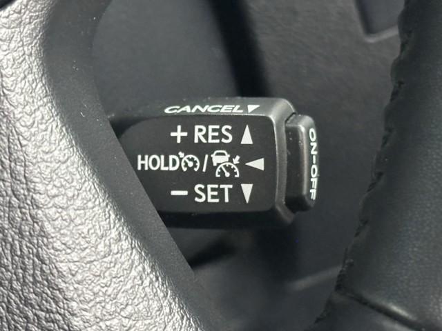 アルファード 2.5S Aパッケージ プリクラッシュセーフティー AC100V電源 地デジ キーフリー ナビ&TV LEDヘッドライト AW クルコン DVD再生機能 エアバッグ 横滑り防止 イモビライザ リアエアコン ABS ETC(12枚目)