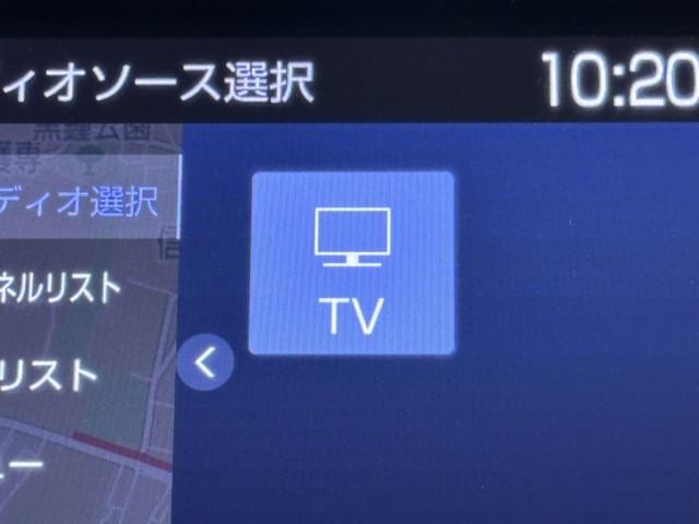 ＲＡＶ４ アドベンチャー　オフロードパッケージ　パワーウインドウ　ＡＡＣ　アルミホイール　記録簿付　キーフリー　ＬＥＤランプ　クルコン　スマートキ　ミュージックプレイヤー接続可　メモリナビ　運転席パワーシート　地デジ　横滑り防止装置　ＡＢＳ　ＰＳ（7枚目）