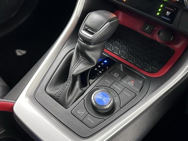 ＲＡＶ４ アドベンチャー　オフロードパッケージ　パワーウインドウ　ＡＡＣ　アルミホイール　記録簿付　キーフリー　ＬＥＤランプ　クルコン　スマートキ　ミュージックプレイヤー接続可　メモリナビ　運転席パワーシート　地デジ　横滑り防止装置　ＡＢＳ　ＰＳ（10枚目）