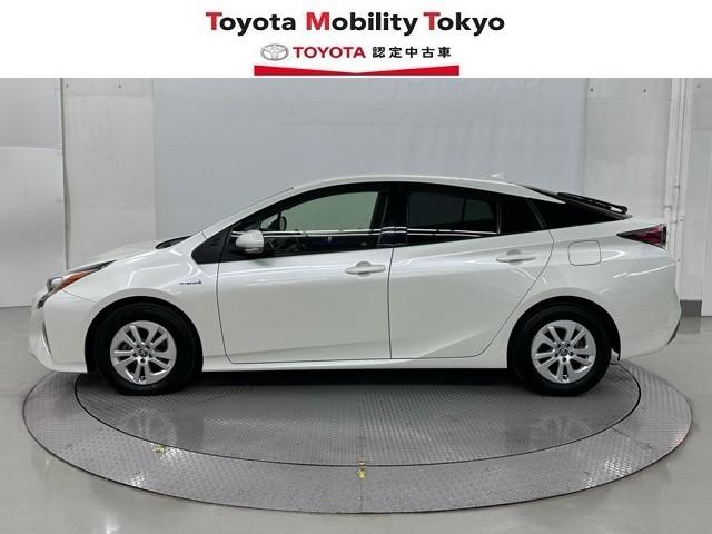 プリウス Ｓセーフティプラス　衝突回避システム　１セグ　Ｂモニター　ドラレコ付き　定期点検記録簿　ＬＥＤライト　クルコン　ＥＴＣ装備　スマートＫＥＹ　ナビＴＶ　イモビライザー　横滑り防止機能　ＰＷ　カーテンエアバッグ　アルミ（3枚目）