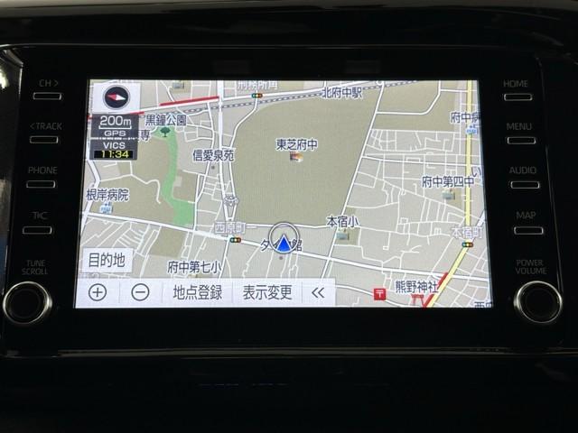 ナビゲーション付です。　ナビがあると便利、ラクラク何処でもいけます。　ナビが有るのと無いのとでは大きな違いですね。