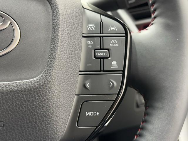 プリウス Ｚ　寒冷地仕様　衝突被害軽減ブレーキ　地デジ　アルミ　１オーナー　クルコン　アイドリングストップ　ＬＥＤライト　ＡＢＳ　Ｐシート　オートエアコン　バックカメラ　スマートキー　メモリーナビ　ドラレコ　ＥＴＣ（10枚目）