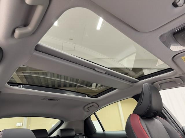 プリウス Ｚ　寒冷地仕様　衝突被害軽減ブレーキ　地デジ　アルミ　１オーナー　クルコン　アイドリングストップ　ＬＥＤライト　ＡＢＳ　Ｐシート　オートエアコン　バックカメラ　スマートキー　メモリーナビ　ドラレコ　ＥＴＣ（18枚目）