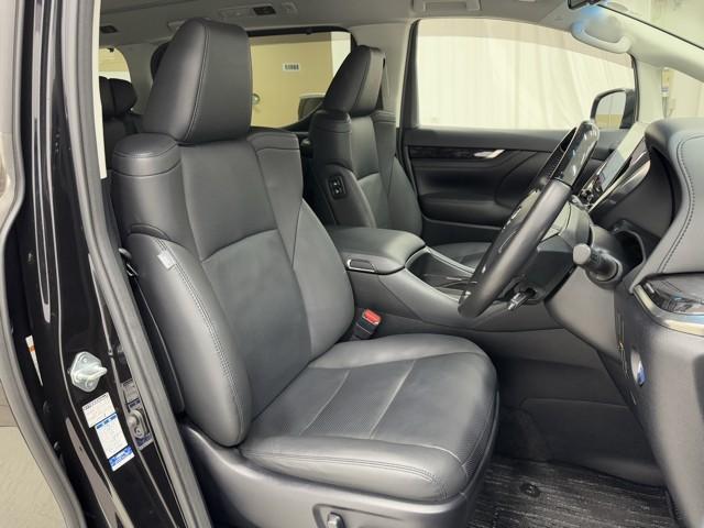 アルファードハイブリッド SR Cパッケージ 点検記録簿 バックモニター オートエアコン LED 横滑り防止機能 ABS イモビ アルミ ドライブレコーダー ナビ&TV 4WD ミュージックプレイヤー接続可 3列シート メモリーナビ キーフリー(17枚目)