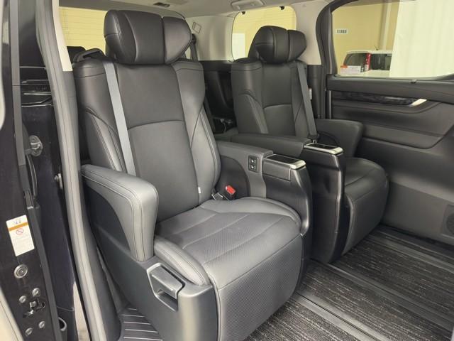 アルファードハイブリッド SR Cパッケージ 点検記録簿 バックモニター オートエアコン LED 横滑り防止機能 ABS イモビ アルミ ドライブレコーダー ナビ&TV 4WD ミュージックプレイヤー接続可 3列シート メモリーナビ キーフリー(19枚目)