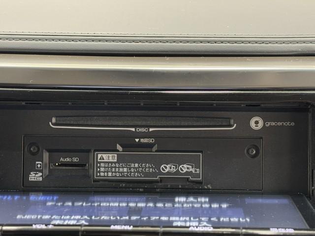 アルファード ２．５Ｓ　両側電動パワースライドドア　地上デジタル　Ｗエアコン　フルオートエアコン　盗難防止システム　横滑り防止　ＡＷ　ナビ＆ＴＶ　パワーステアリング　メモリナビ　点検記録簿　ＬＥＤランプ　１００Ｖ電源　ＥＴＣ（9枚目）