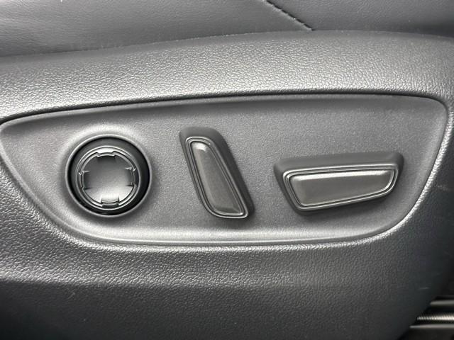 ハリアー Z レザーパッケージ スマキ 追突防止 フルセグテレビ バックモニター ドラレコ付 本革シート アルミ 横滑り防止機能 Pシート 整備記録簿 オートクルーズコントロール AUX LEDヘッドライト 盗難防止システム ETC(14枚目)