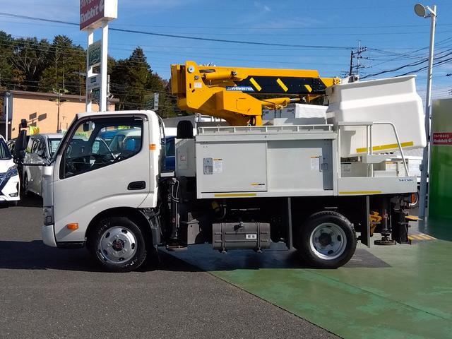 日野 デュトロ