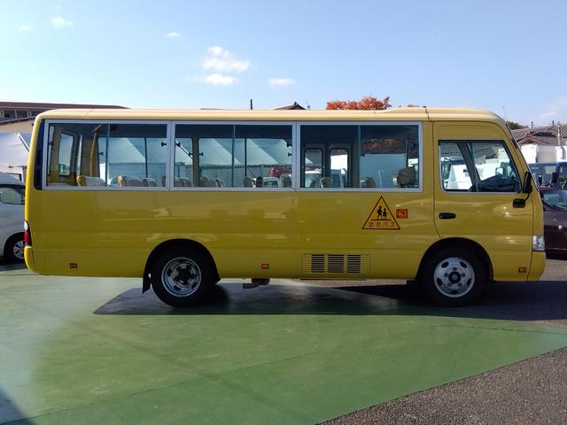 コースター 幼児車ターボ 幼児バス 大人3人幼児39人 リアクーラーヒーター オートマ車 左電格ミラー 左折戸式ドア 純正ナビ ワンセグTV バックモニター パワステ ABS(4枚目)