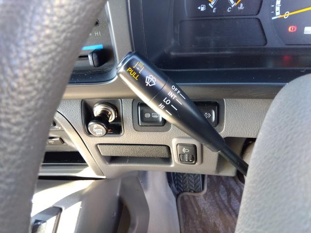 コースター 幼児車ターボ 幼児バス 大人3人幼児39人 リアクーラーヒーター オートマ車 左電格ミラー 左折戸式ドア 純正ナビ ワンセグTV バックモニター パワステ ABS(14枚目)