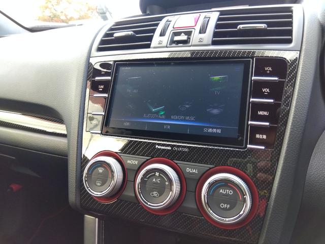 ＷＲＸ ＳＴＩ ＳＴＩ　６速マニュアル　純正ナビ　フルセグＴＶ　バックモニター　左サイドモニター　ＥＴＣ　ＬＥＤヘッドランプ　純正１８インチアルミ　ＢＳＭ　オートマチックハイビーム　スマートキー（19枚目）