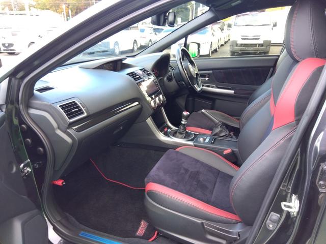 ＷＲＸ ＳＴＩ ＳＴＩ　６速マニュアル　純正ナビ　フルセグＴＶ　バックモニター　左サイドモニター　ＥＴＣ　ＬＥＤヘッドランプ　純正１８インチアルミ　ＢＳＭ　オートマチックハイビーム　スマートキー（23枚目）