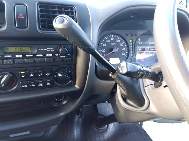 バネットバン ＤＸ　５ドア　ハイルーフ　８５０ｋｇ積　４ＷＤ　オートマ車　リアシングルタイヤ　荷室工具棚　ＥＴＣ　コーナーセンサー　左リモコンミラー　Ｗエアバッグ　集中ドアロック（17枚目）