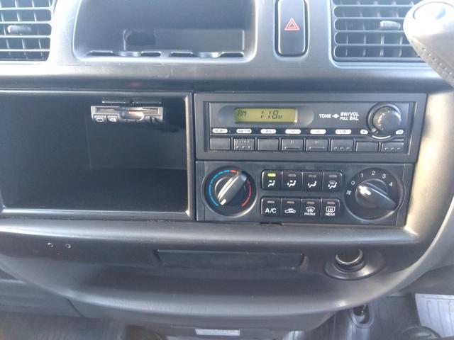 バネットバン ＤＸ　５ドア　ハイルーフ　８５０ｋｇ積　４ＷＤ　オートマ車　リアシングルタイヤ　荷室工具棚　ＥＴＣ　コーナーセンサー　左リモコンミラー　Ｗエアバッグ　集中ドアロック（18枚目）