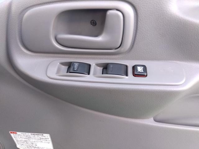 デュトロハイブリッド 4.0ハイブリッドDターボ 標準ロング 日本トレクス製アルミバン 積載2.8t 極東製垂直リフト リフト能力600kg バックモニター ProshiftV ESスタート 衝突軽減ブレーキ 車線逸脱警報(16枚目)