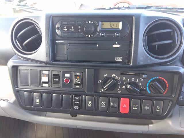 デュトロハイブリッド 4.0ハイブリッドDターボ 標準ロング 日本トレクス製アルミバン 積載2.8t 極東製垂直リフト リフト能力600kg バックモニター ProshiftV ESスタート 衝突軽減ブレーキ 車線逸脱警報(23枚目)