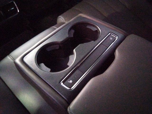 MAZDA6ワゴン 25S Lパッケージ ワンオーナー 純正ナビ フルセグTV 全方位カメラ 茶革エアシート ステアリングヒーター リアシートヒーター BOSEサウンド LEDヘッドランプ スマートシティブレーキサポート レーンキープアシスト(12枚目)