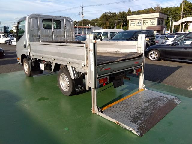 ダイナトラック シングルジャストロー　２．０ガソリン車　極東開発製パワーゲート　リフト６００ｋｇ　積載１．０５ｔ　荷台内寸長２８０幅１５９高３８　社外ナビＴＶ　ＥＴＣ（4枚目）