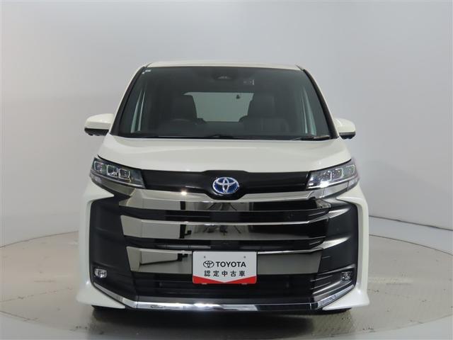 ノア ハイブリッドＳ－Ｚ　弊社元試乗車　禁煙車　自動（衝突被害）ブレーキ　コネクティッドナビ　パノラミックビュー　ドライブレコーダー　ＡＣ１００Ｖ　１５００Ｗ　ＣＤ　ＤＶＤ　パワーバックドア（5枚目）