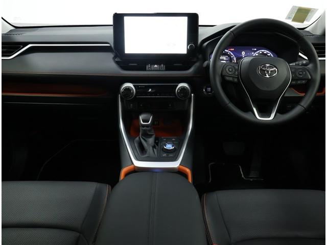 ＲＡＶ４ アドベンチャー　弊社元試乗車　禁煙車　自動（衝突被害）ブレーキ　１０．５インチモニター　パノラミックビュー　ドライブレコーダー　シートヒーター　ベンチレーション　パノラマルーフ　デジタルインナーミラー（3枚目）