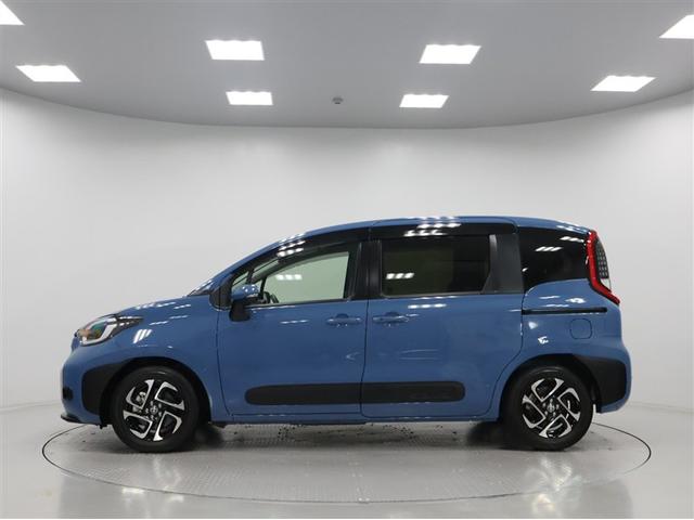 シエンタ Ｚ　ワンオーナー　禁煙車　自動（衝突被害軽減）ブレーキ　１０．５インチモニター　パノラミックビュー　ドライブレコーダー　両側電動スライドドア　ＥＴＣ２．０（4枚目）