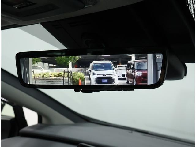 プリウス Ｚ　ワンオーナー　禁煙車　トヨタ認定中古車　自動（衝突被害）ブレーキ　コネクティッドナビ　デジタルインナーミラー　パワーバックドア　ＬＥＤヘッドライト（15枚目）