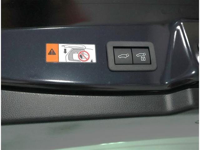 プリウス Ｚ　ワンオーナー　禁煙車　トヨタ認定中古車　自動（衝突被害）ブレーキ　コネクティッドナビ　デジタルインナーミラー　パワーバックドア　ＬＥＤヘッドライト（25枚目）
