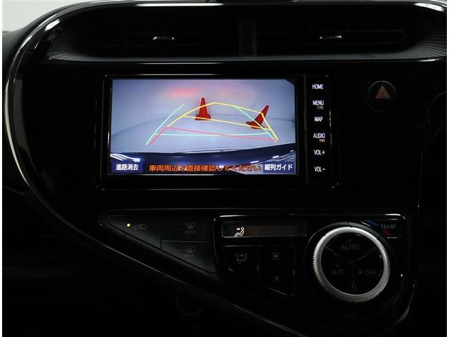 アクア クロスオーバー　ワンオーナー　禁煙車　トヨタ認定中古車　自動（衝突被害）ブレーキ　純正ナビゲーション　ＥＴＣ　ＬＥＤヘッドライト　スマートキー　純正１６インチアルミホイール（8枚目）