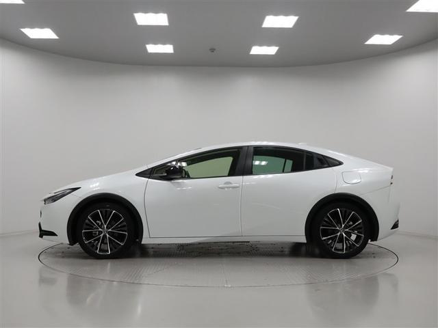 プリウス Ｇ　ワンオーナー　禁煙車　トヨタ認定中古車　自動（衝突被害）ブレーキ　コネクティッドナビ　パノラマミックビュー　１９インチアルミホイール（4枚目）